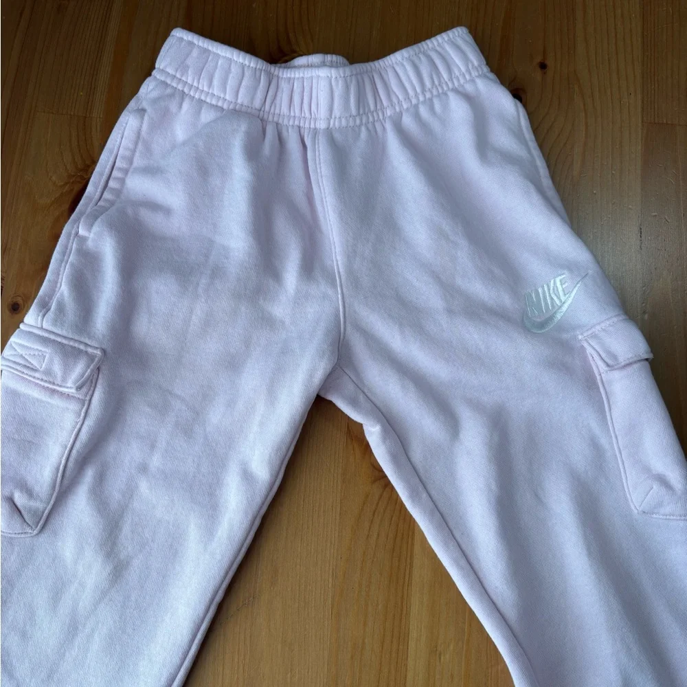 Girls' Nike Pink Cargo Sweat Joggers Size M (5/6)